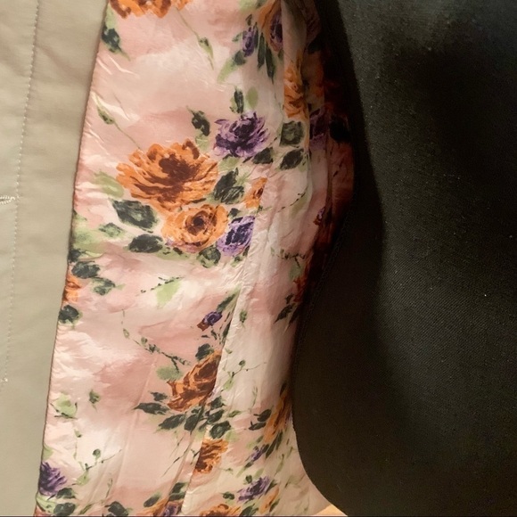 𝅺r.e.d. VALENTINO woman’s coat. Size 42 - Picture 7 of 13